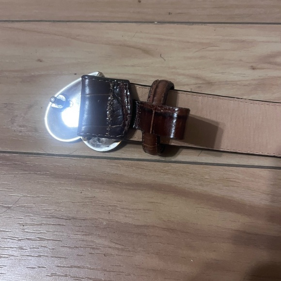 Brighton Brown Croc-Embossed Leather Belt with Silver Heart Buckle - Picture 4 of 7